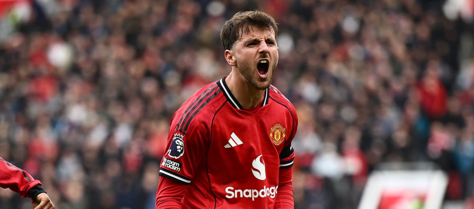 “i-enjoy-it”:-mason-mount-clears-the-air-on-whether-he-is-a-midfielder-or-a-forward