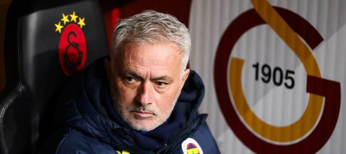 “will-be-difficult-to-explain-to-you”:-mourinho-tears-into-modern-generation-of-coaches-on-key-issue