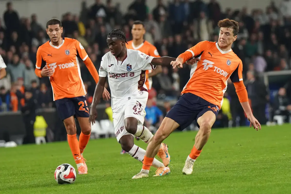 amorim-has-‘personally-endorsed’-move-for-35m-rated-midfielder-likened-to-yaya-toure-as-man-utd-begin-‘talks’