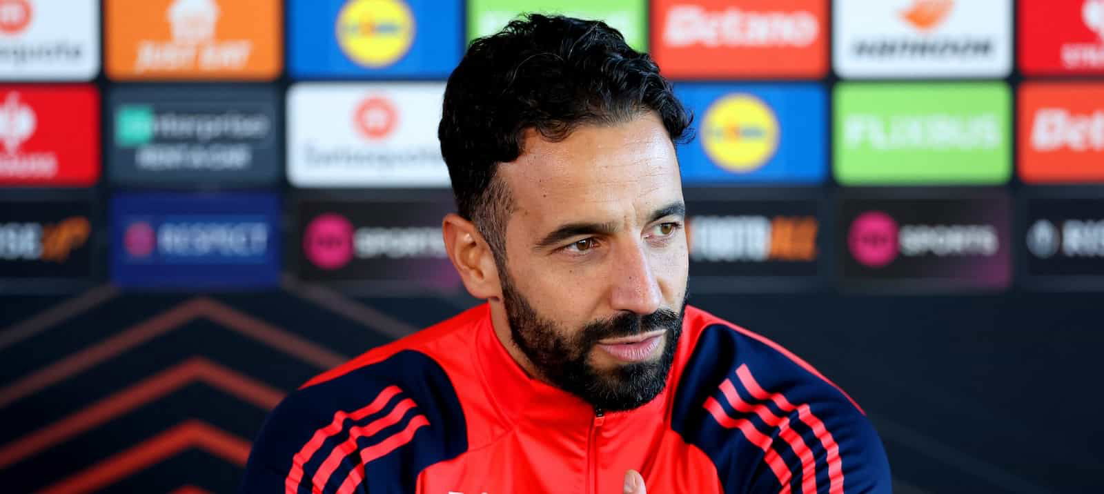 “if-we-try-to-bring-one-player…”-amorim-gives-clear-message-on-january-transfer-plans,-suggests-there’s-a-big-surprise-in-store