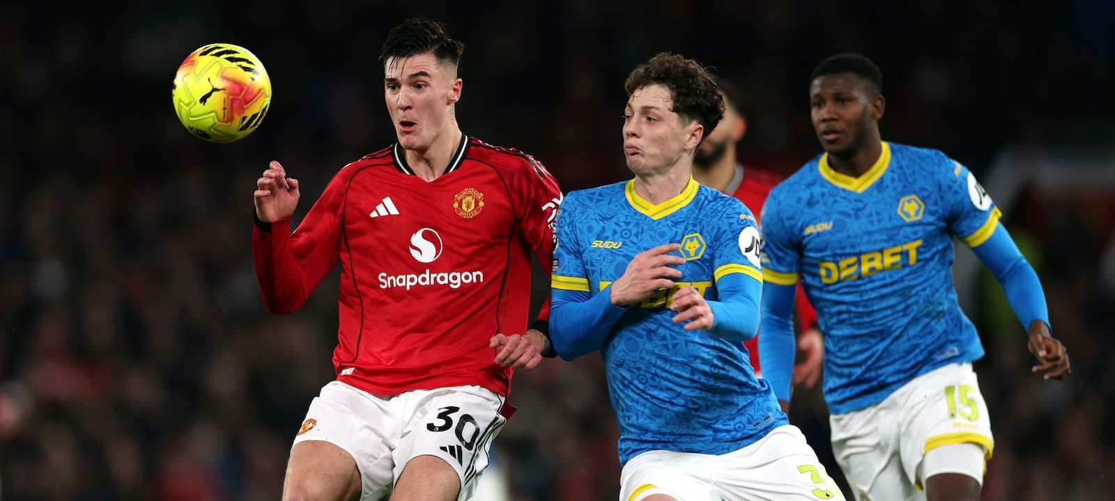 united-held-to-1-1-draw-with-wolves-in-disgraceful-display