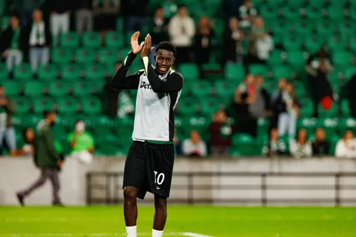 report:-man-utd-have-‘discussed’-move-for-teenager-with-70m-release-clause