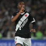 journalist-confirms-man-utd-could-make-“move”-to-sign-20-goal-brazilian-ace-but-there’s-a-problem