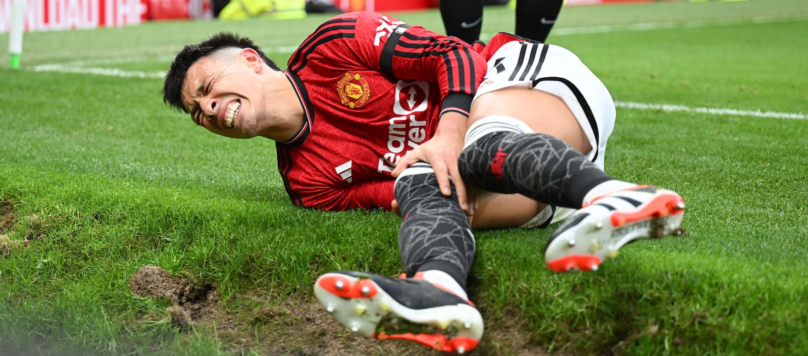 video:-“didn’t-want-to-play-anymore”:-united-fan-favourite-considered-retirement-as-injuries-took-their-toll