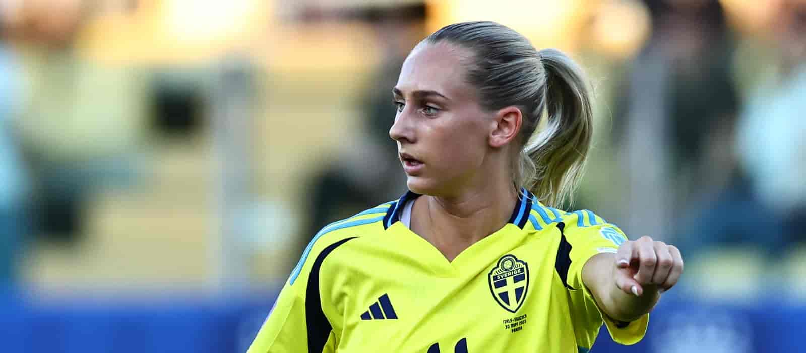official:-united-women-announce-signing-of-“one-of-best-young-attackers-in-europe”