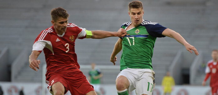 official:-united-academy-graduate-labelled-“the-next-gary-neville”-seals-move-to-championship-high-flyers