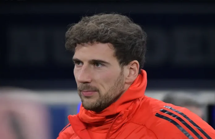 romano-makes-“very-big”-transfer-prediction-as-man-utd-are-linked-with-67-cap-international-midfielder