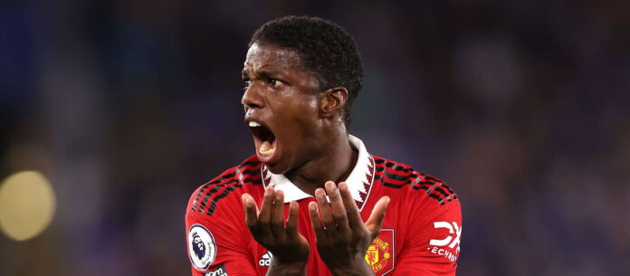 united-star-who-has-failed-to-impress-carrick-offered-surprise-lifeline-by-high-flying-pl-side-–-report