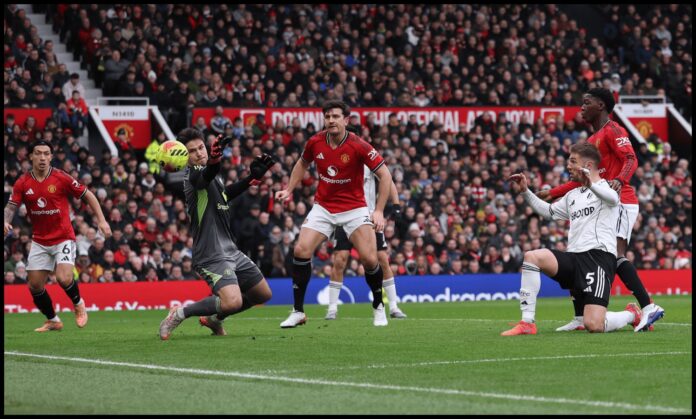 ‘will-be-a-leader’:-men-journo-issues-glowing-verdict-on-man-utd-mainstay-who’s-just-so-‘mature’