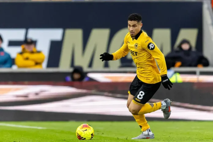 journalist-confirms-“approaches”-have-been-made-as-man-utd-vie-with-serie-a-giants-for-35m-rated-midfielder