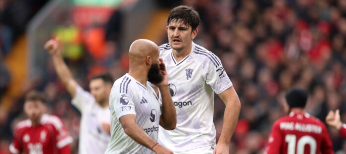 in-form-united-superstar-offered-huge-money-to-end-old-trafford-adventure,-carrick-will-be-livid-–-report