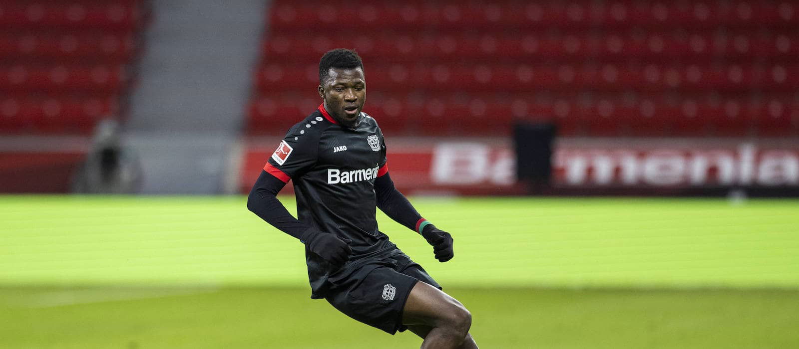 united-battling-with-psg-to-sign-the-“most-complete”-bundesliga-defender-in-stunning-e60m-deal-–-report