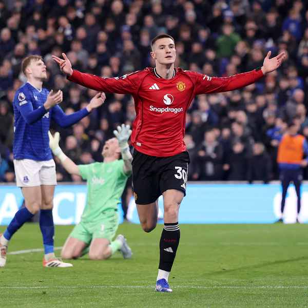 report,-reaction,-highlights:-everton-0-united-1