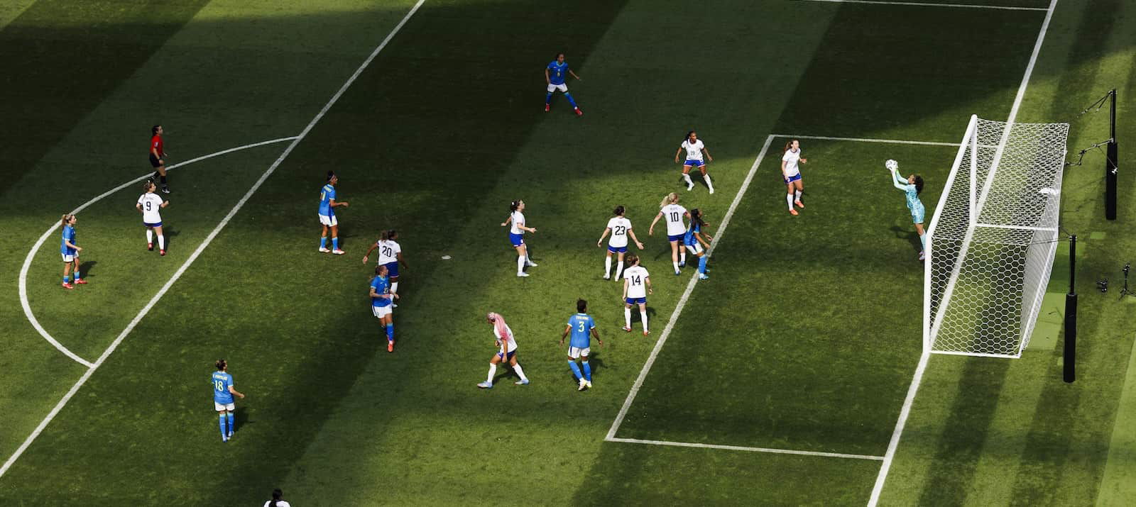 1-clean-sheet,-95%-pass-accuracy:-united-women-sensation-dominates-on-international-stage