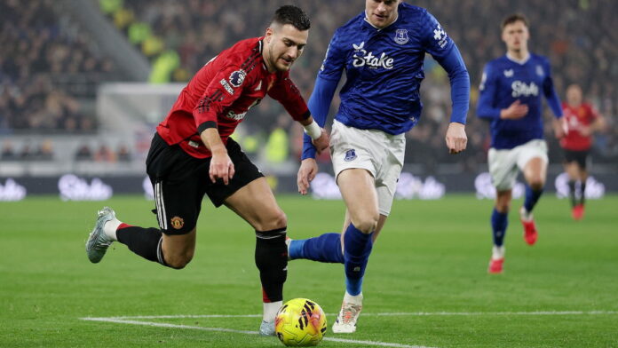 “the-biggest-difference-is…”:-amorim’s-key-ally-pinpoints-exactly-what-carrick-has-changed-at-old-trafford