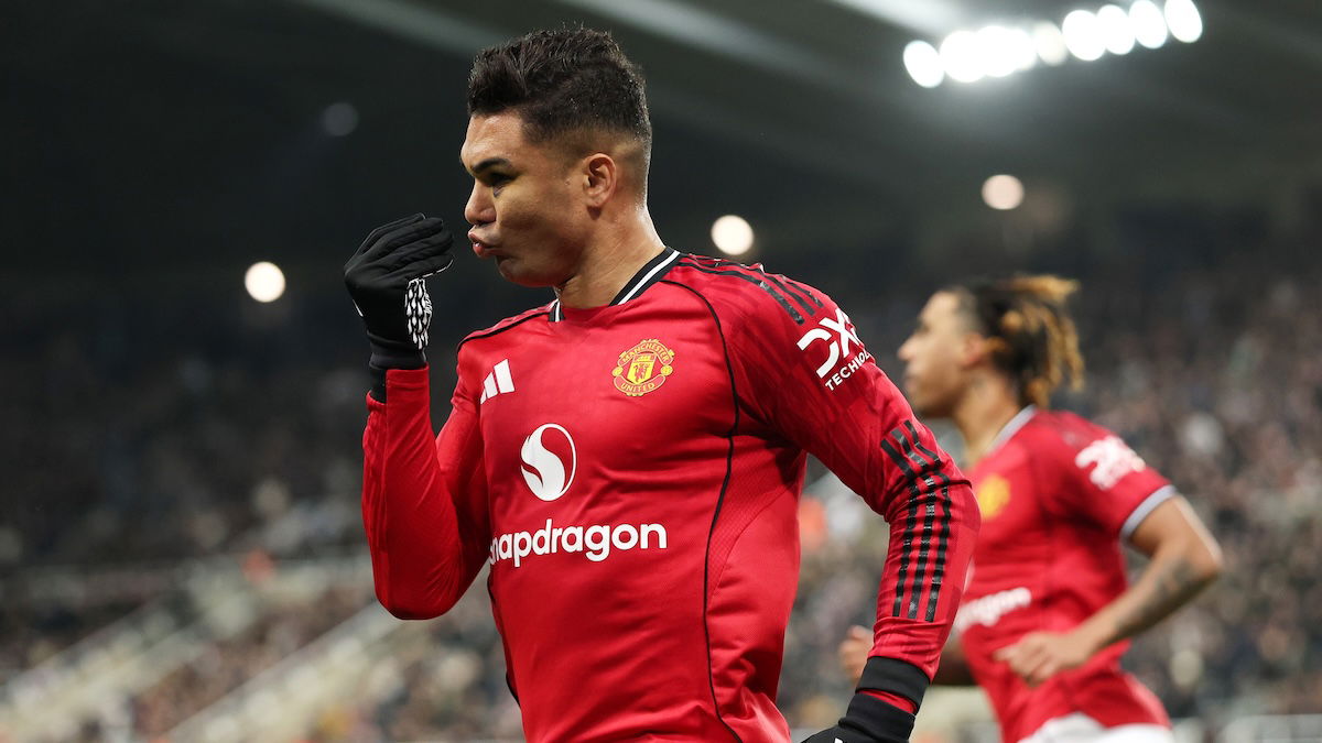 “i’m-always-asking-him…”:-united-star-opens-up-on-private-plea-to-teammate-to-rethink-transfer-decision