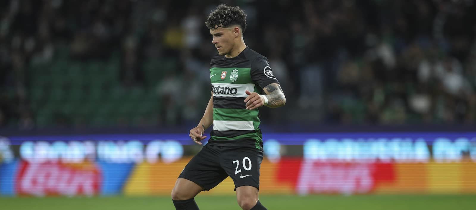 tempting-bargain-emerges-for-united-defensive-target-with-10-g/a,-ineos-can-sign-him-at-50-per-cent-discount-–-report
