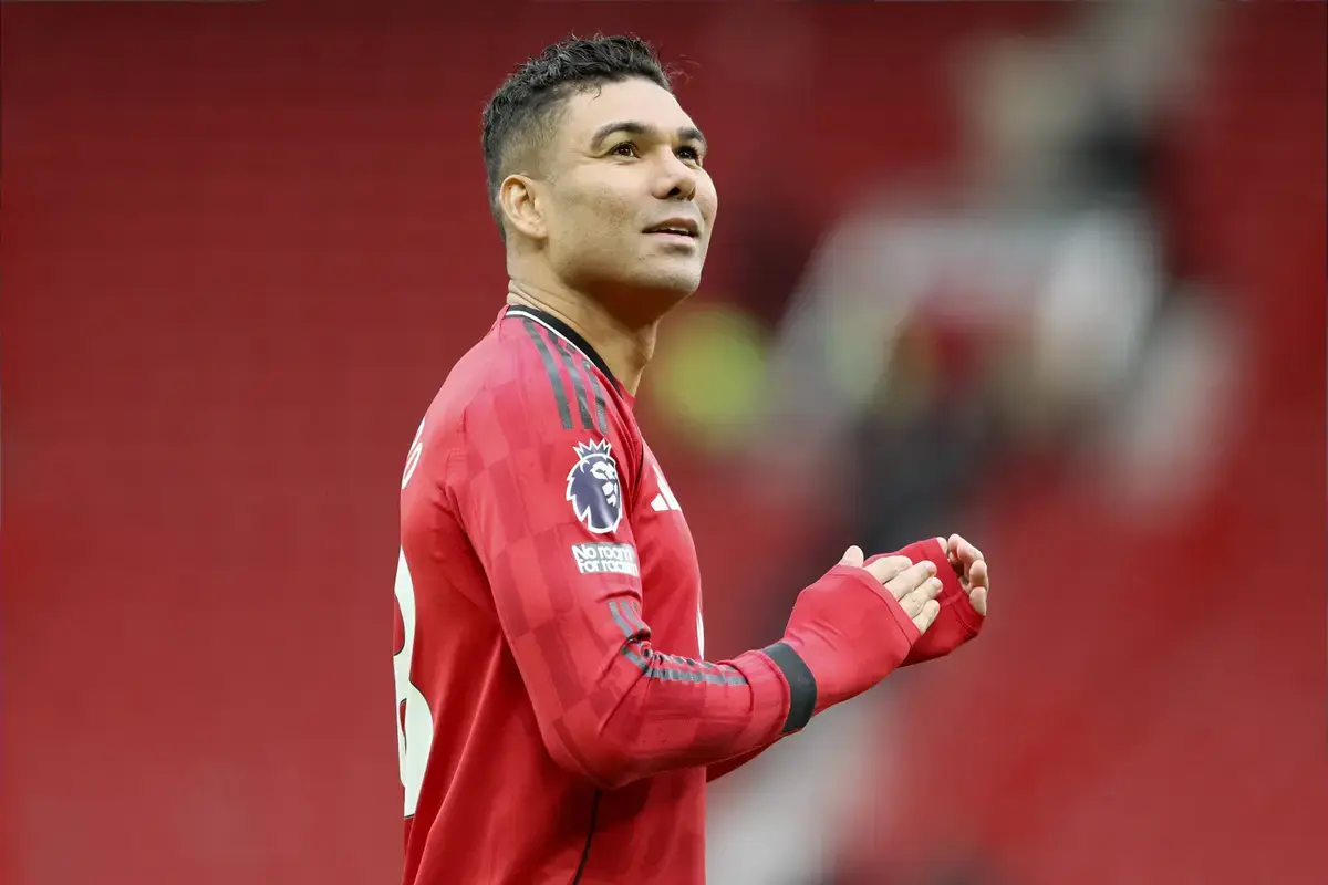 man-united-and-west-ham-set-to-battle-for-56m-chelsea-star-who-could-replace-casemiro