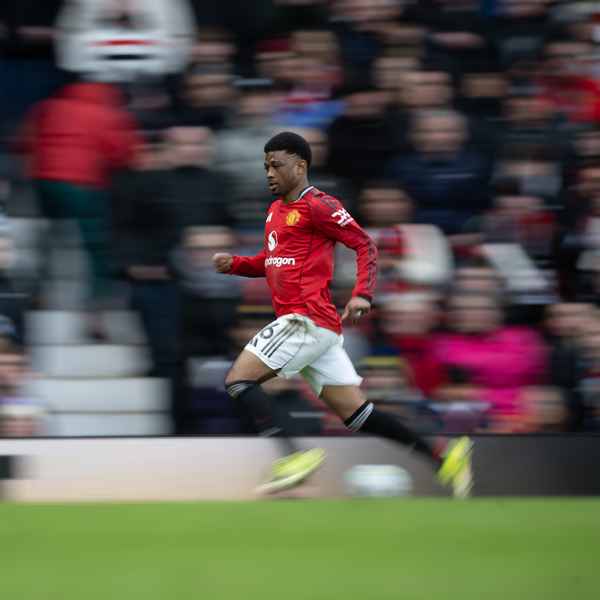 how-to-watch-and-follow-united-v-leeds