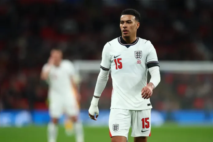 ‘he-isn’t-worth-half-that-money!’-‘no-one-is-paying-that’-fans-react-as-man-utd-join-4-team-transfer-battle