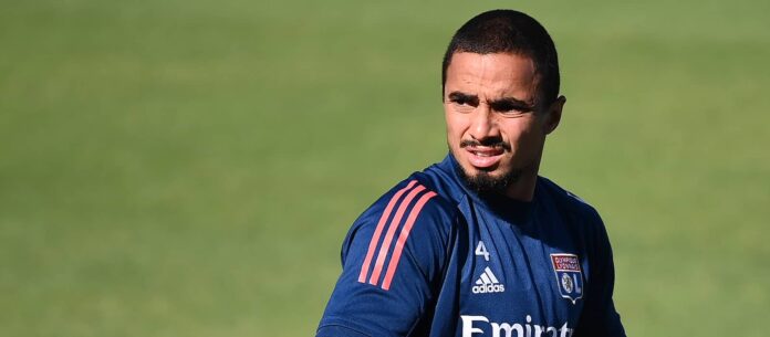 rafael-and-fabio-da-silva-name-current-favourite-united-stars,-tip-one-for-impressive-milestone