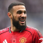 united-trained-with-shaw-at-centre-back,-but-carrick-made-a-late-change-for-two-reasons-–-the-athletic