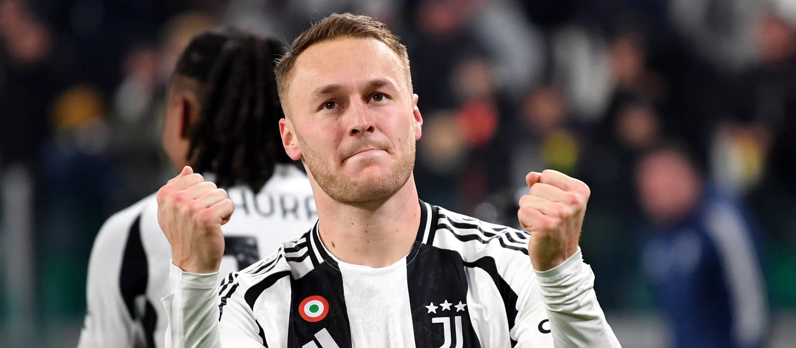 united-willing-to-make-surprise-move-for-45m-dutch-midfield-demon-with-“inhuman”-pressing-abilities-–-report