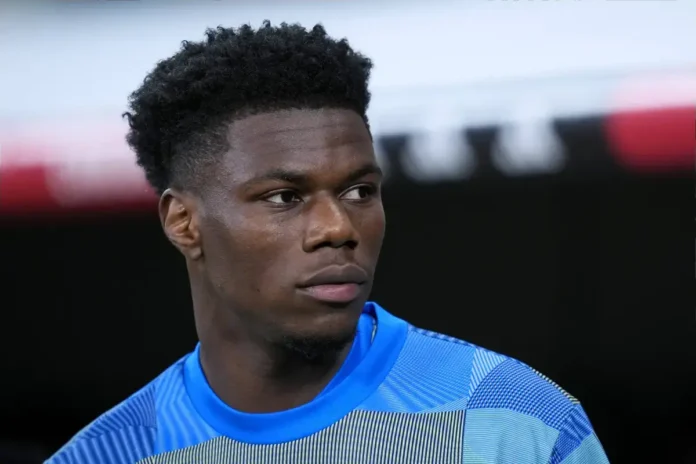 ‘that-would-be-a-great-addition’-‘extremely-overrated’-fans-react-as-man-utd-identify-replacement-for-casemiro