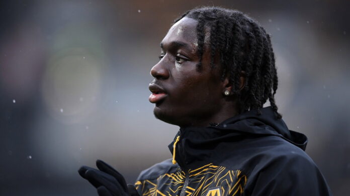 united-leading-red-hot-race-for-pl-dribbling-demon,-ineos-pushing-to-close-deal-immediately-–-report