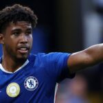 door-swings-open-for-united-to-finally-land-pl-star-who-is-a-“one-man-war-machine-in-midfield”-–-report