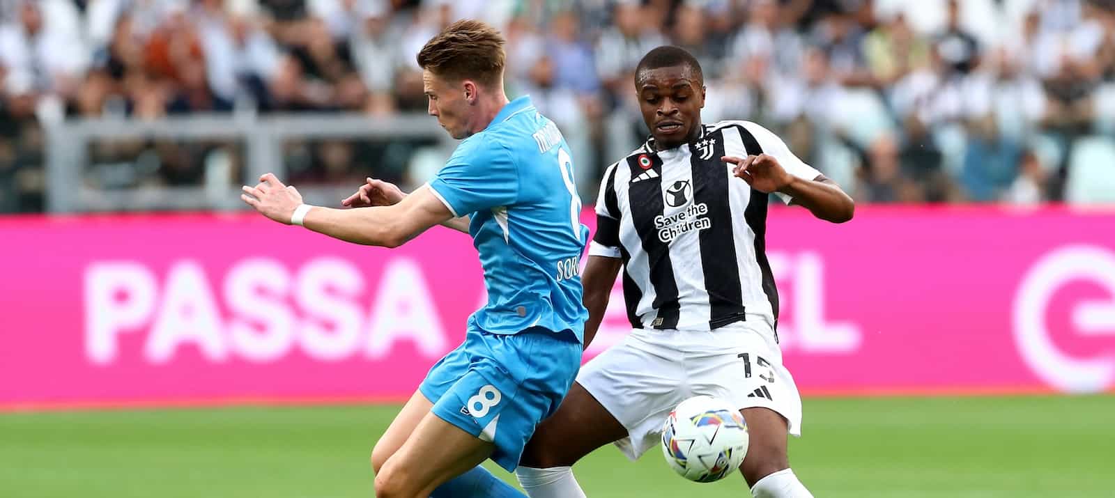 united’s-pursuit-of-elite-french-centre-back-triggers-panic-at-euro-giant,-officials-already-on-the-ground-–-report
