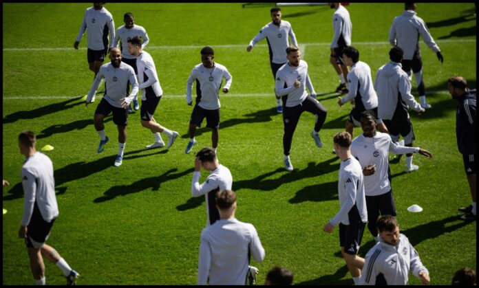 sidelined-man-utd-star-drops-social-media-hint-that-he’ll-be-in-the-squad-to-face-brentford