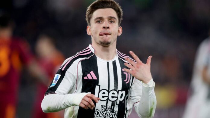 attacking-dynamo-responds-to-united-interest-with-clear-transfer-message-to-ineos-over-summer-switch-–-report