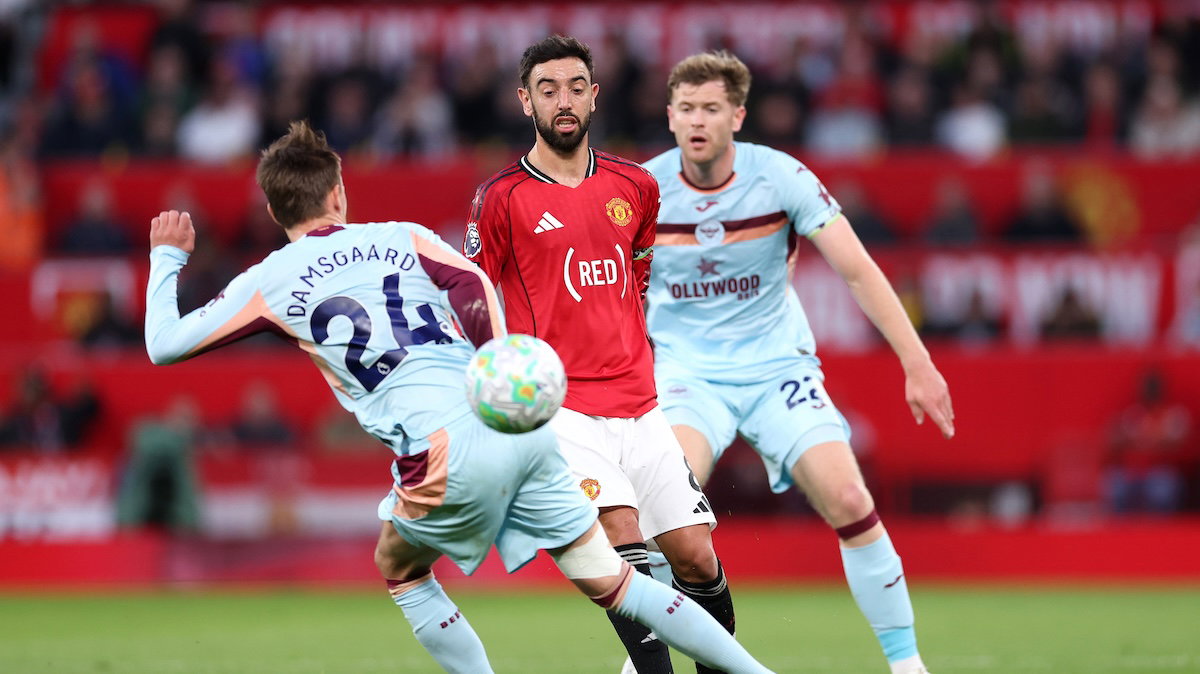 “it’s-sometimes-harder-than…”:-bruno-fernandes-spills-the-beans-on-united’s-new-secret-weapon