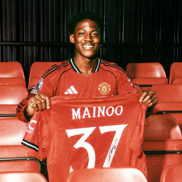 competition:-win-a-signed-mainoo-shirt
