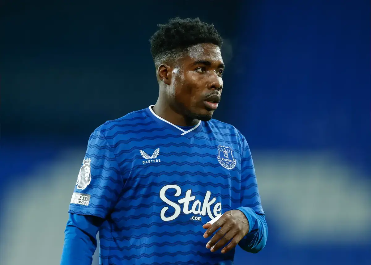 united-to-pursue-exciting-winger-with-“explosive-pace”-who-has-been-compared-to-eden-hazard-–-report