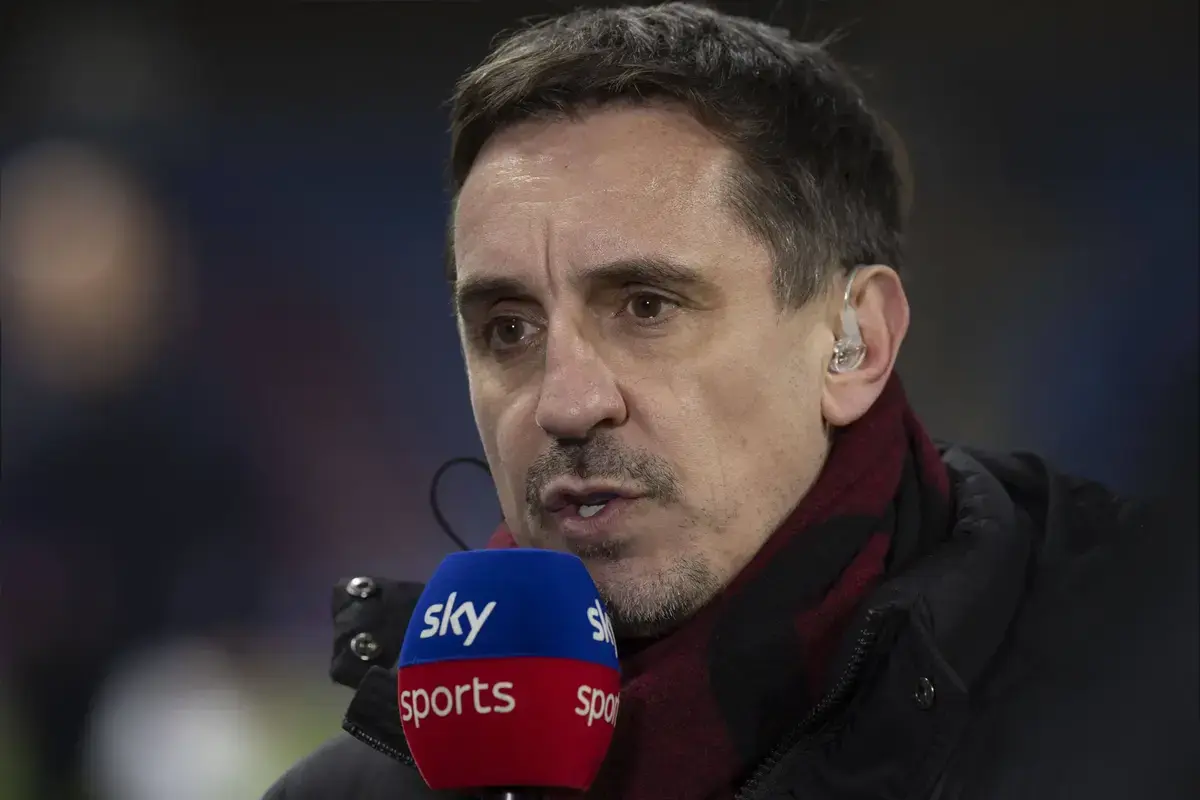 gary-neville-urges-man-utd-to-sell-55m-flop-to-help-fund-5-new-additions