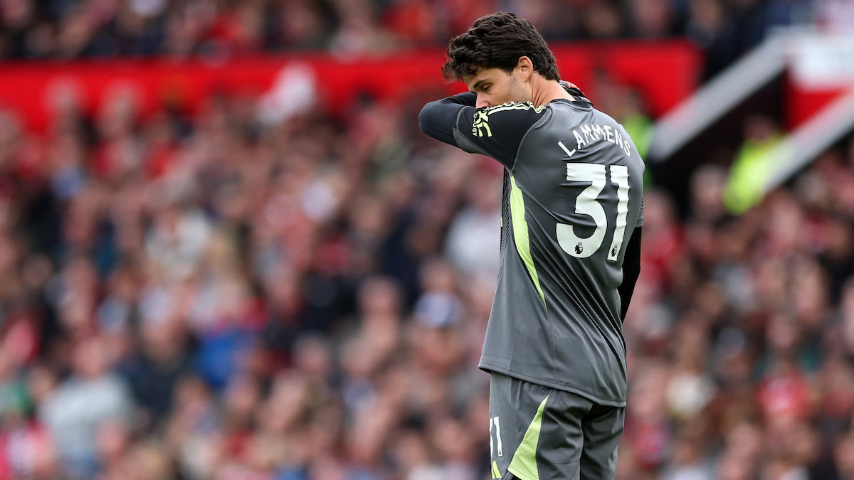 united-legend-explains-how-“calm,-composed”-23-yo-has-“steadied-the-ship”-at-old-trafford