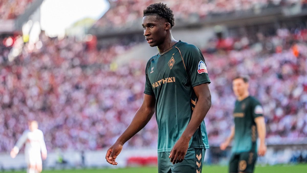 united-edge-ahead-of-serie-a-giants-in-the-race-for-“incredibly-fast”-wonderkid-who-has-the-whole-of-europe-mesmerised-–-report