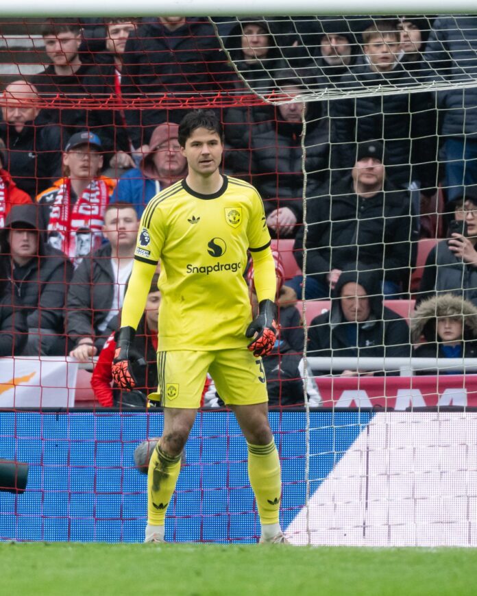 lammens-happy-to-help-team-in-sunderland-draw