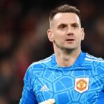 united-set-to-open-talks-over-new-deal-for-goalkeeper-in-surprise-twist-–-report