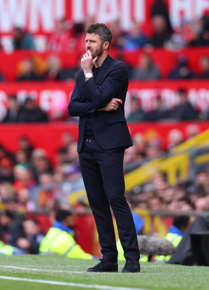 carrick’s-on-pitch-message-to-the-supporters