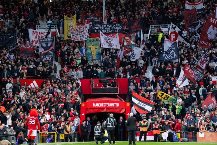 stretford-end-arising!