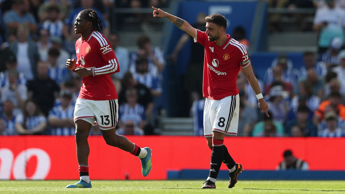 picture:-“donkey-think-its-a-lion”:-keane-continues-war-of-words-with-united-star-after-season-draws-to-a-close