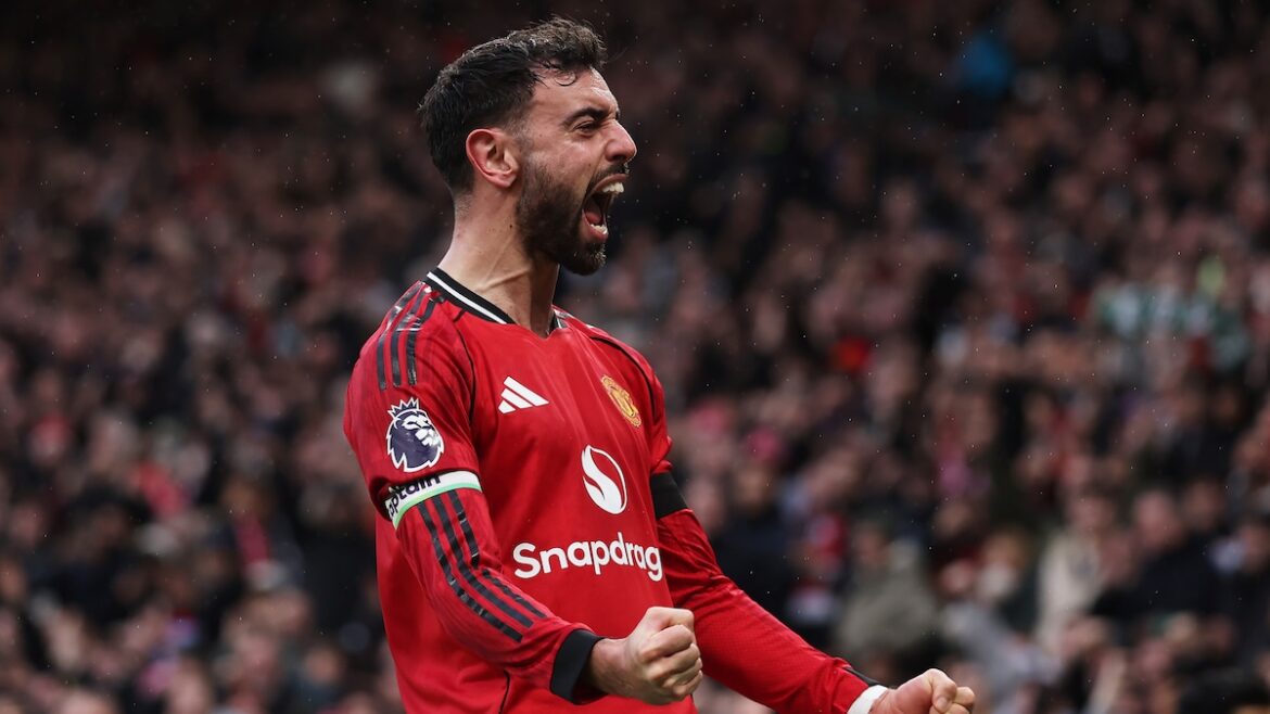 bruno-fernandes-on-track-for-more-glory-as-he-closes-in-on-pfa-award-after-record-breaking-season