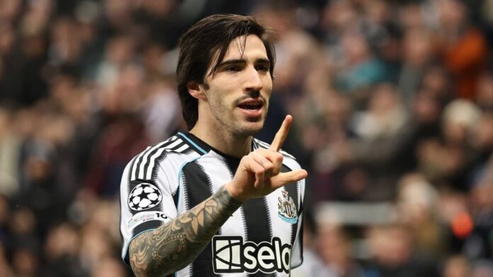 united-willing-to-smash-transfer-record-to-sign-world-class-star,-he-prefers-to-join-red-devils-over-pl-rivals-–-report