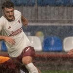official:-former-united-youth-captain-who-is-a-“modern-centre-back”-signs-for-new-club