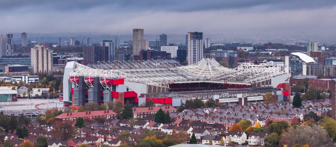 united-eyeing-teenage-sensation-with-over-100-g/a-at-youth-level-last-season-–-report