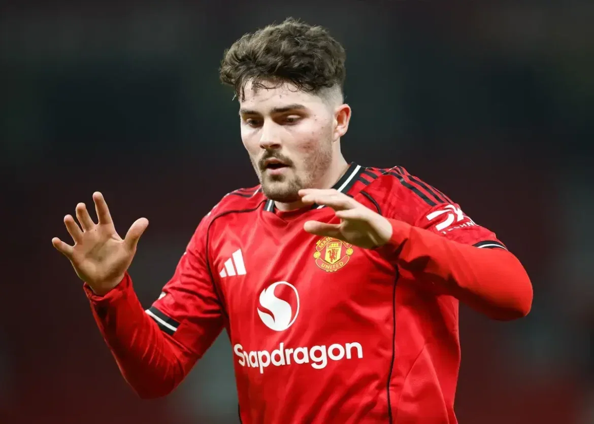 league-one-club-announces-signing-of-winger-just-weeks-after-his-man-united-exit-–-official