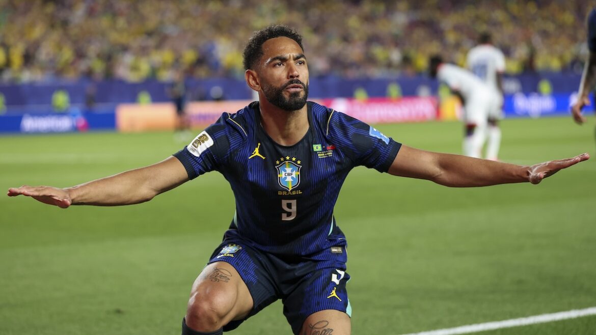 ronaldos-uncompromising-critique-of-matheus-cunha-leaves-united-star-speechless